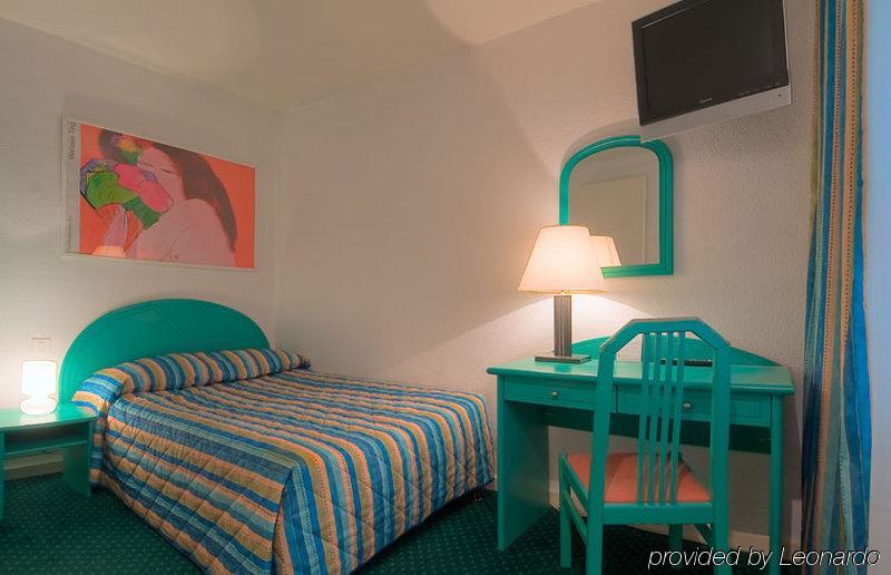 Croix De Malte Hotel Paris Quarto foto
